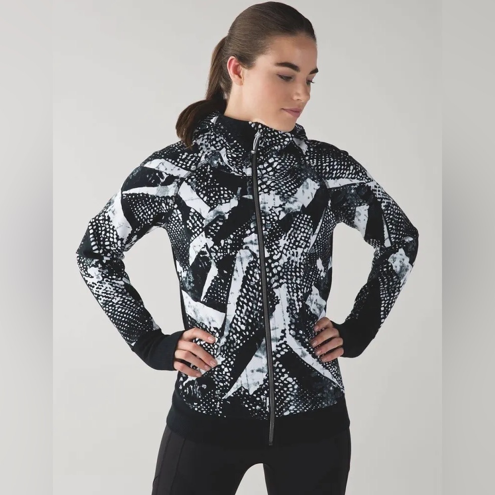 RARE Lululemon Scuba Hoodie III Static Mist White Black / Black - Size 4